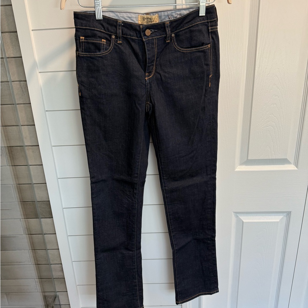 HOLDING HORSES Women's Straight Leg Jeans in Black